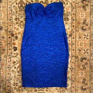 Brilliant Blue 💙 Sweetheart Neckline Dress